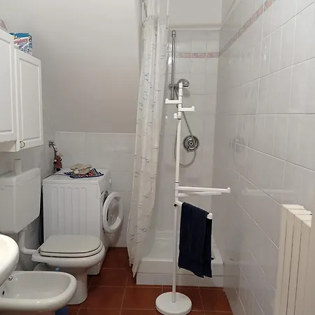 Con Box Auto E Ripostiglio Sci * Oulx