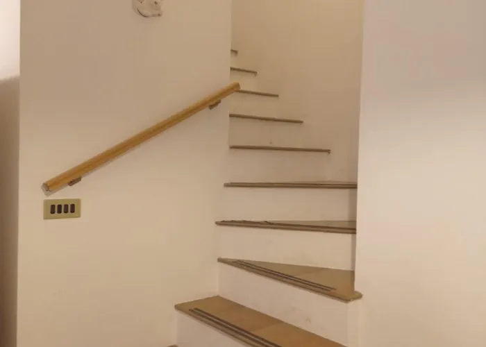 Con Box Auto E Ripostiglio Sci *