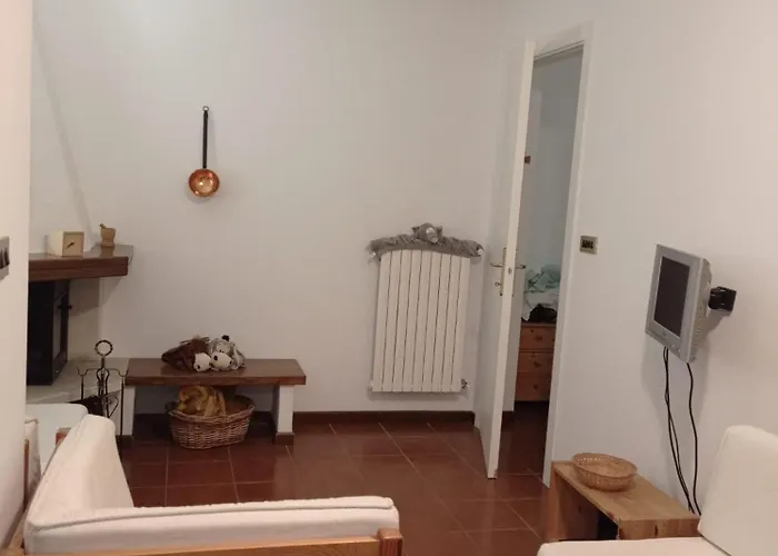 Con Box Auto E Ripostiglio Sci أولكس